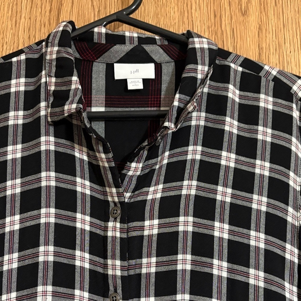 J. Jill Black and White Checkered Shirt - Picture 6 of 7
